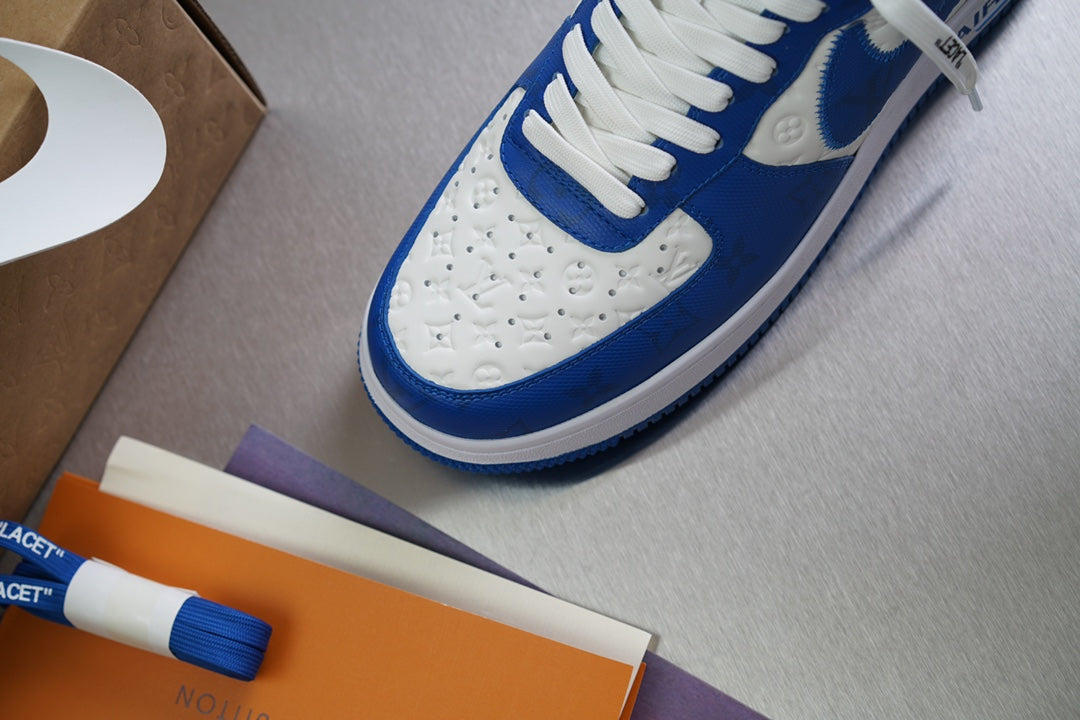 Louis Vuitton X Nike  Air Force Snaeakers