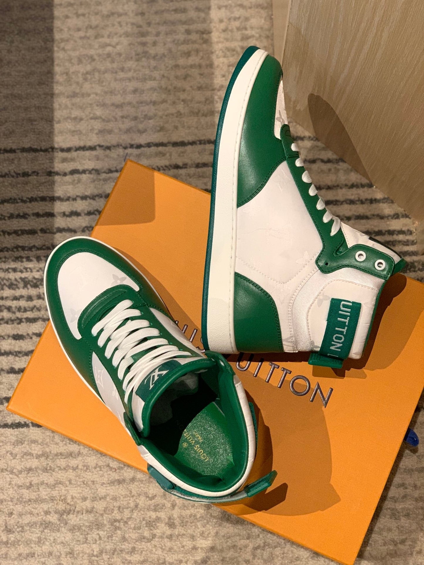 Louis Vuitton Rivoli Sneakers