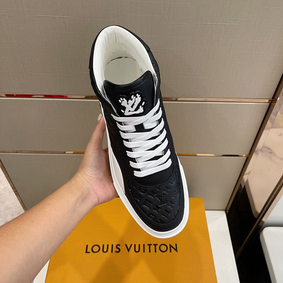 Louis Vuitton Ollie  Sneakers