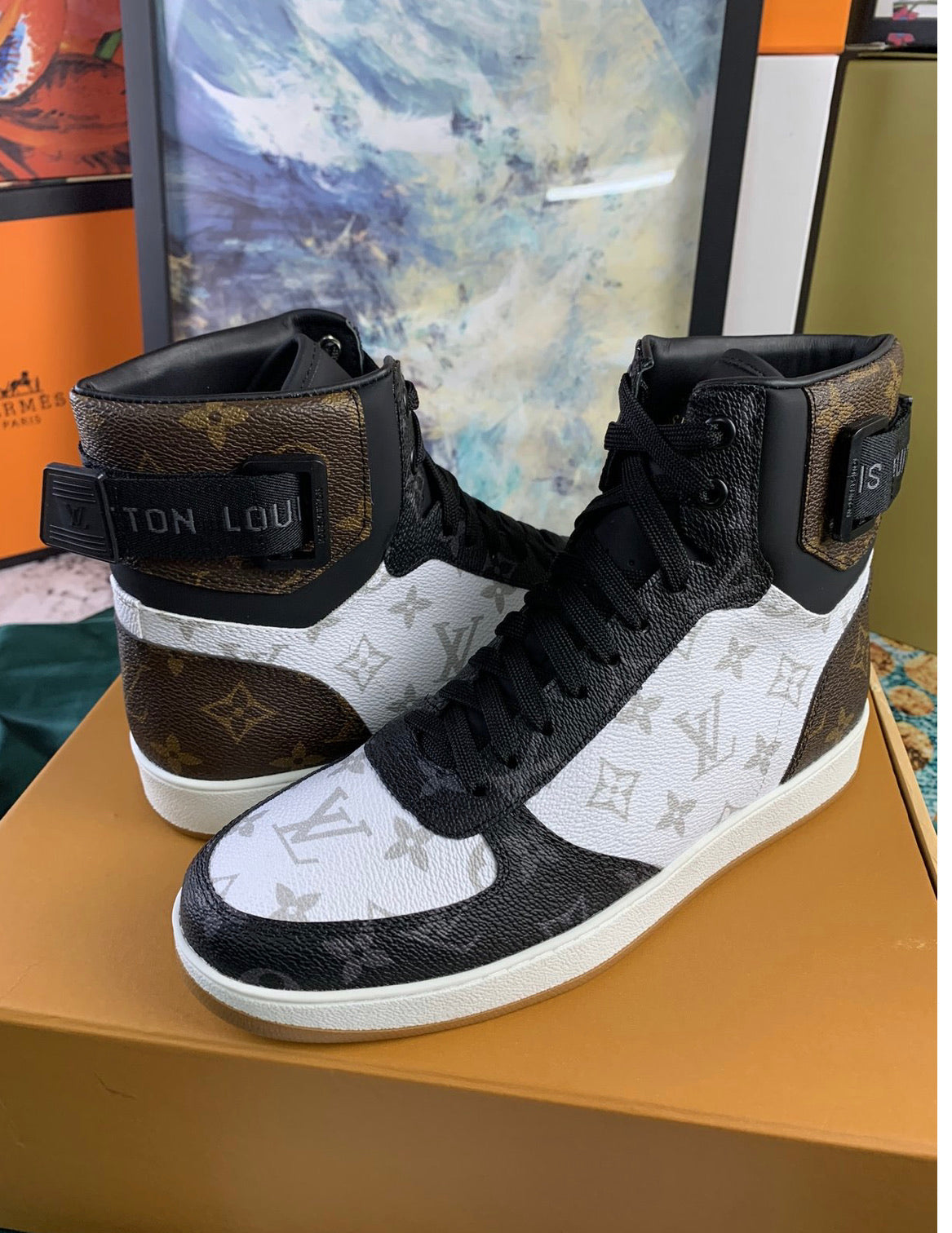 Louis Vuitton High Top Rivoli