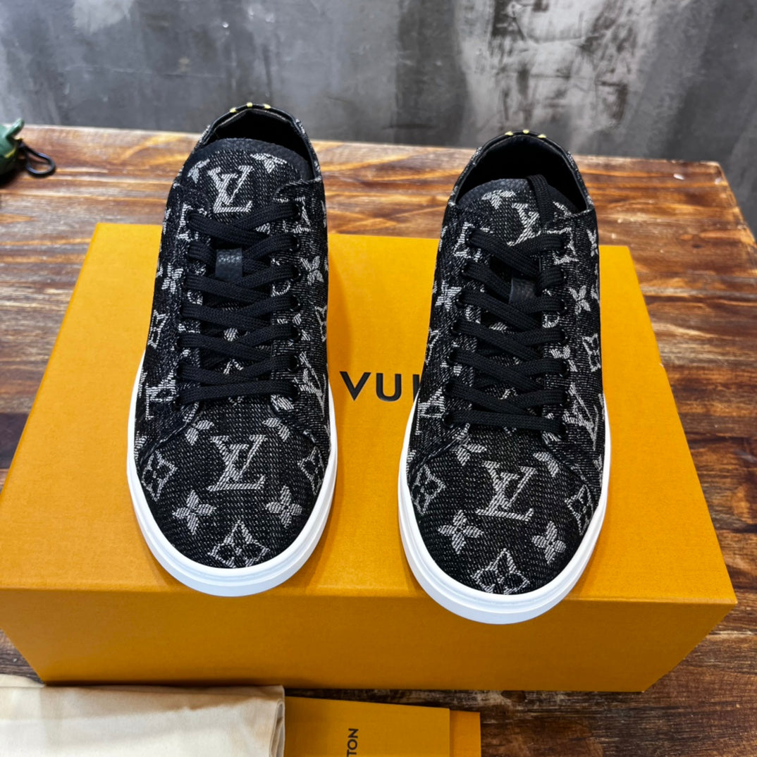 Louis Vuitton Resort Sneakers