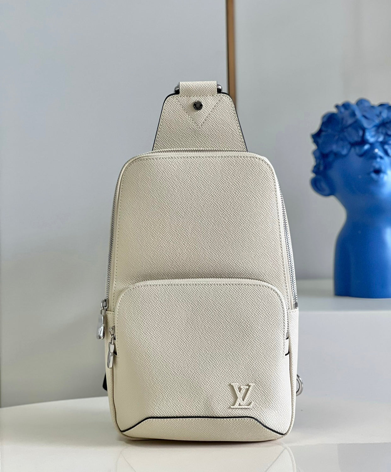 Louis Vuitton Avenue Sling Bag