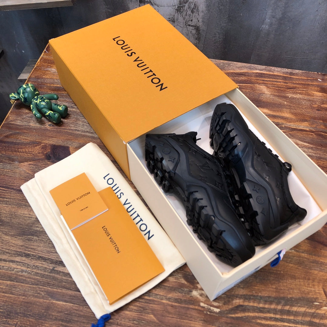 Louis Vuitton Millenium  Sneakers