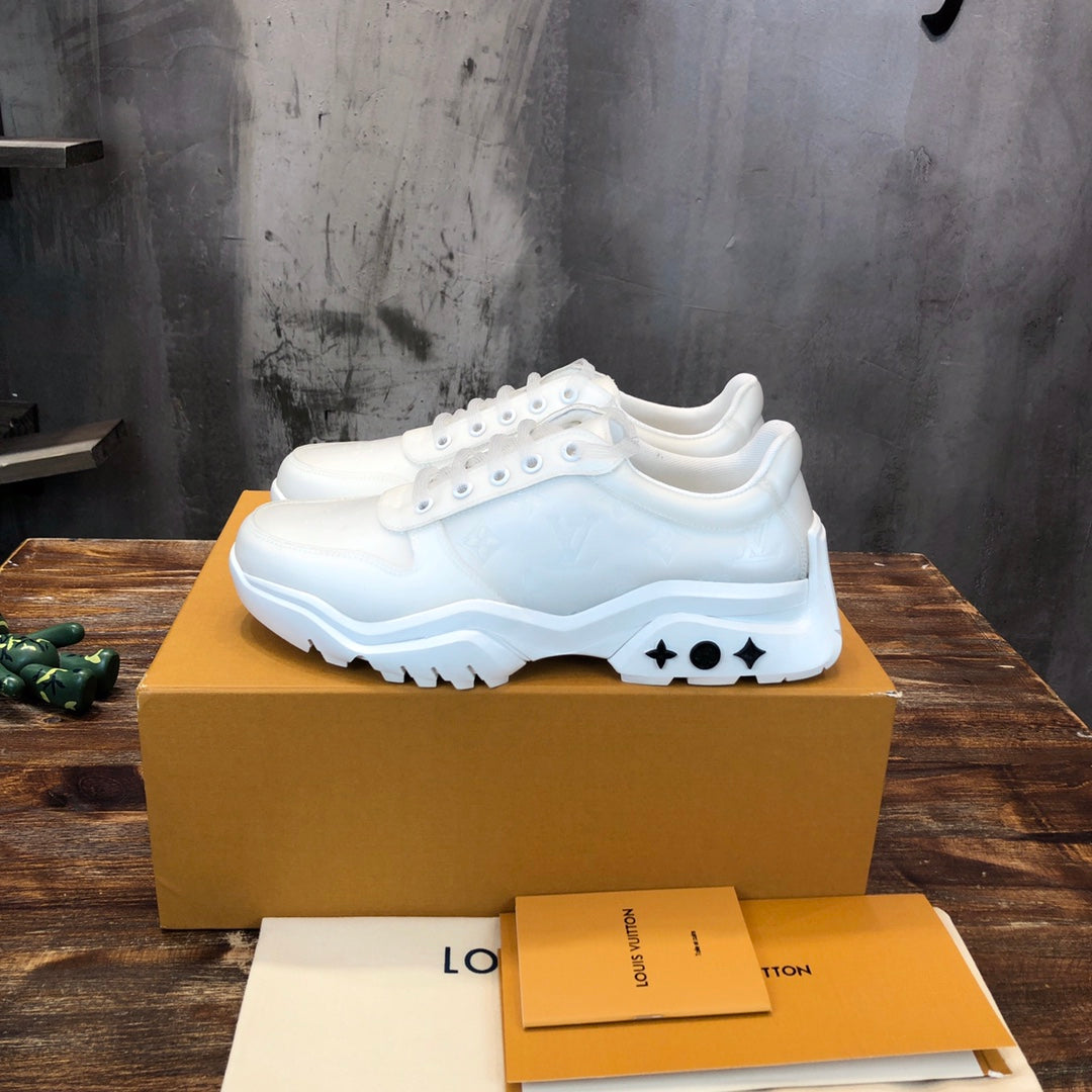 Louis Vuitton Millenium  Sneakers