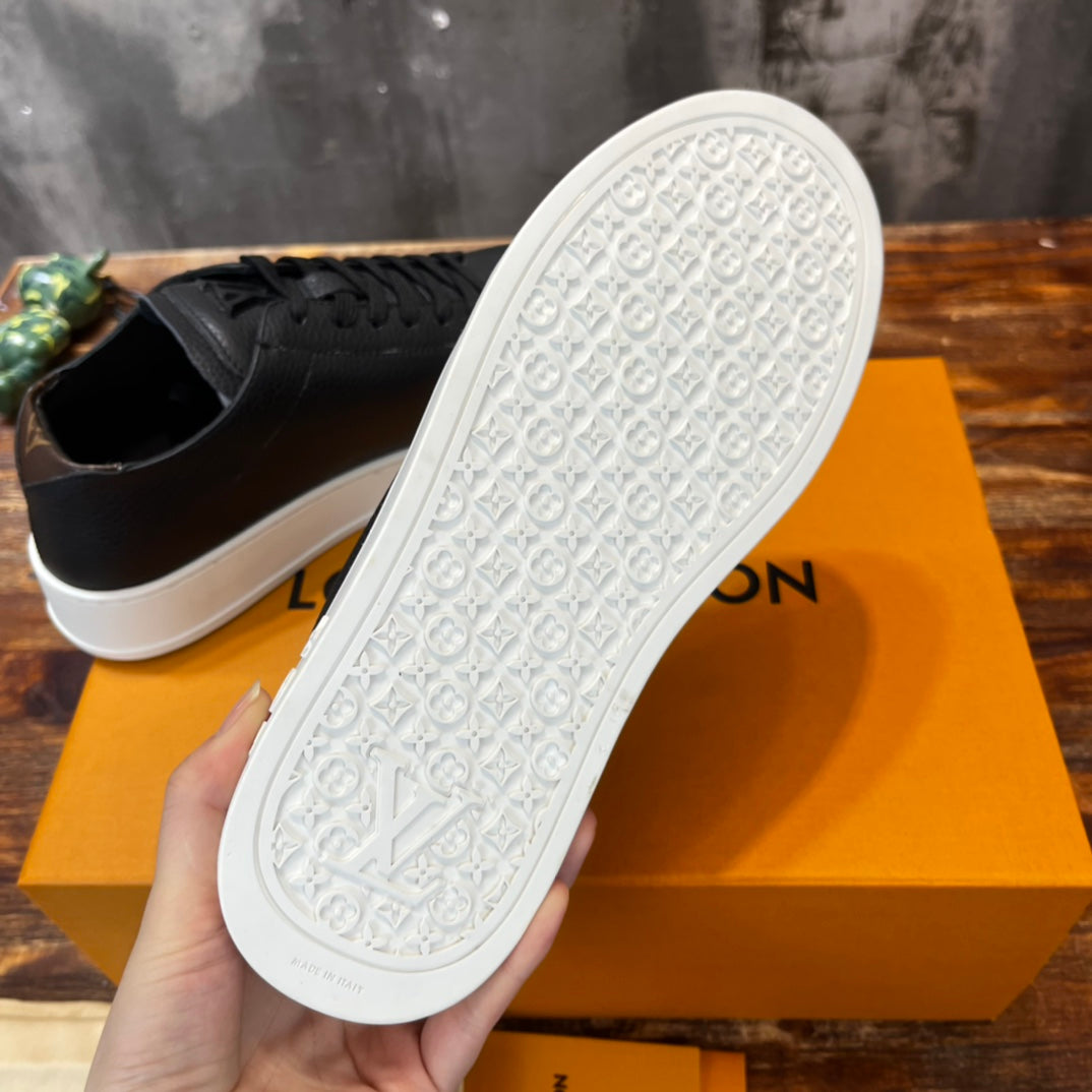Louis Vuitton Resort Sneakers