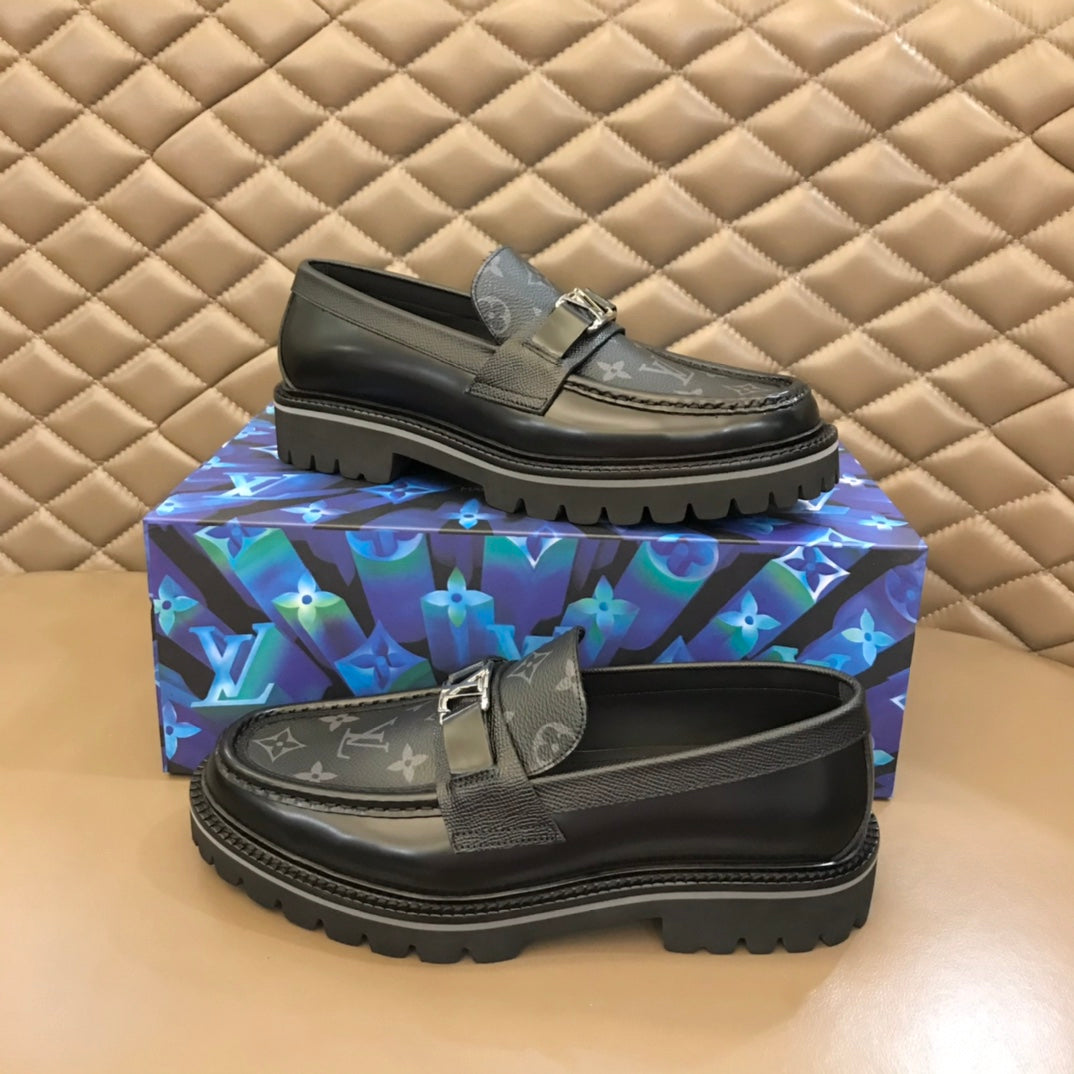 Louis Vuitton Major Loafer
