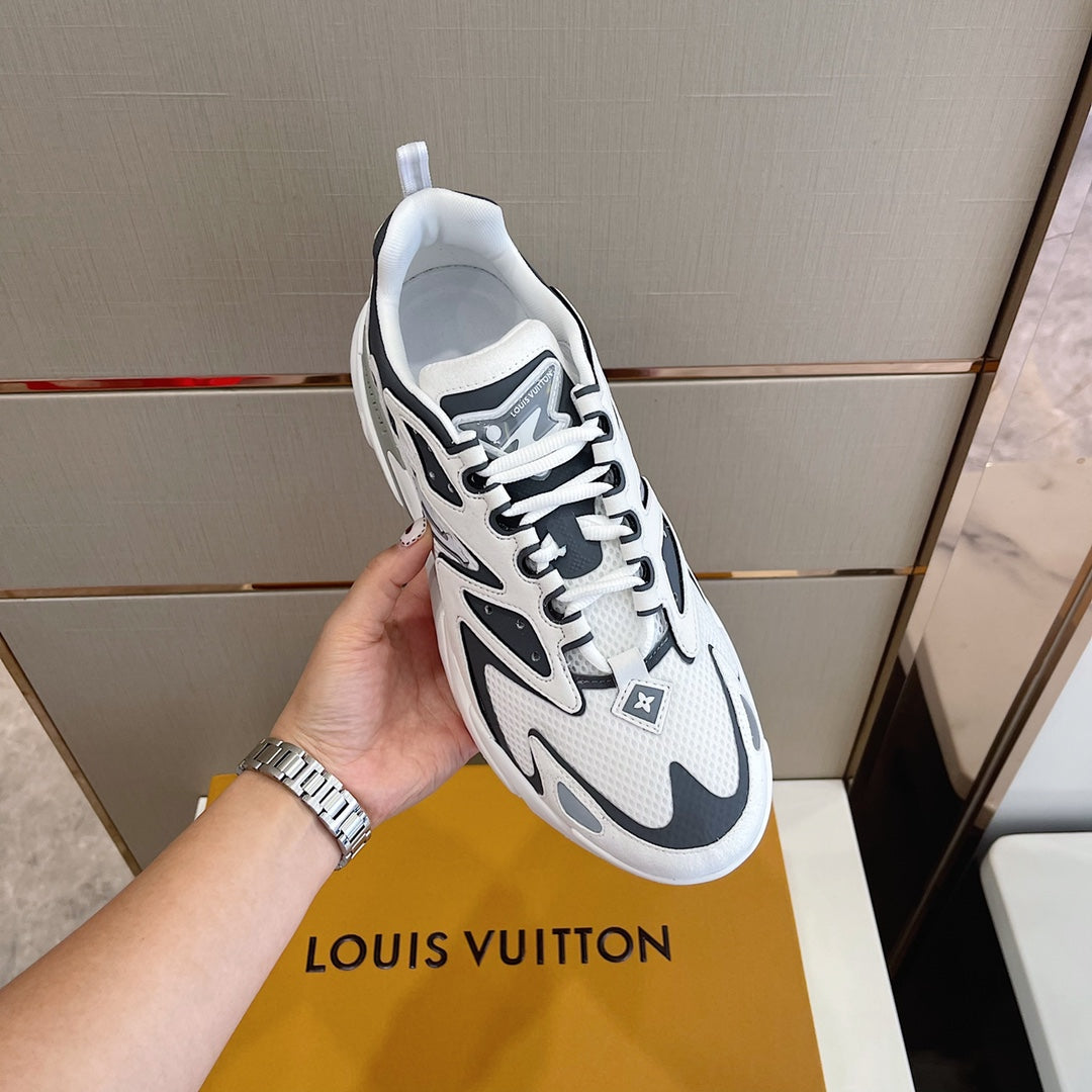 Louis Vuitton Runner Tatic Sneakers