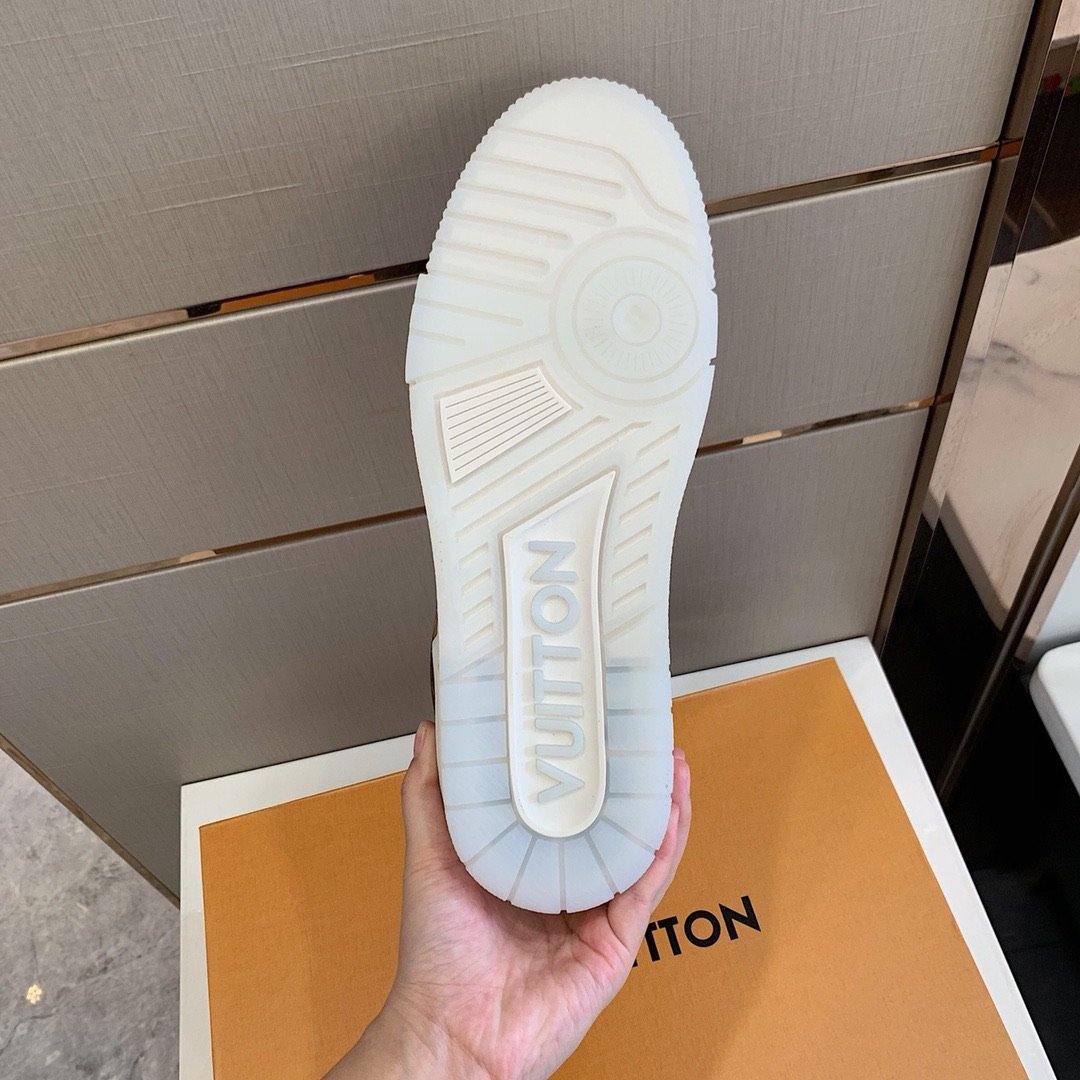 Louis Vuitton Trainer Sneaker
