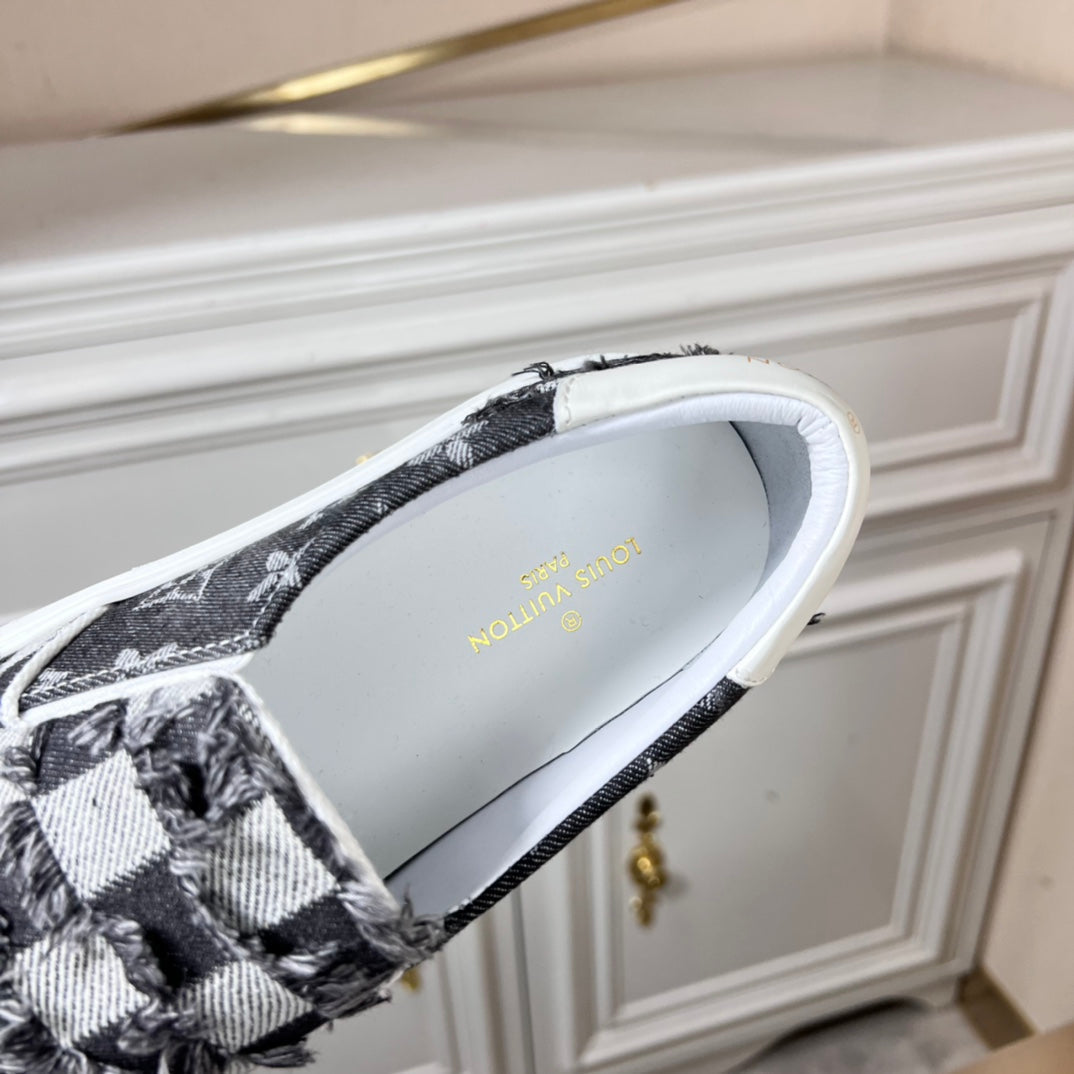Louis Vuitton Ollie Slip On Sneakers