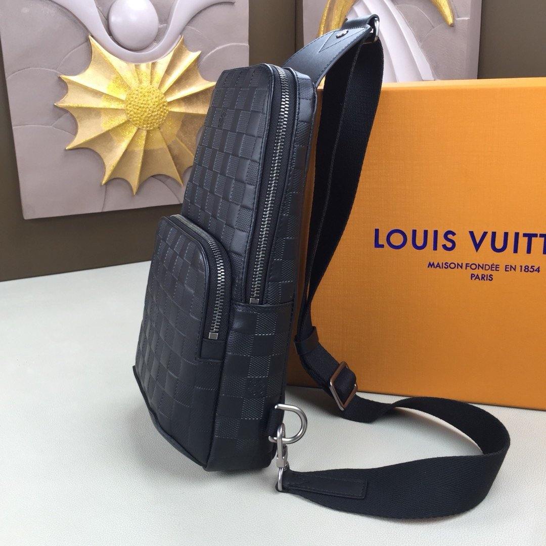 Louis Vuitton Avenue Sling Bag
