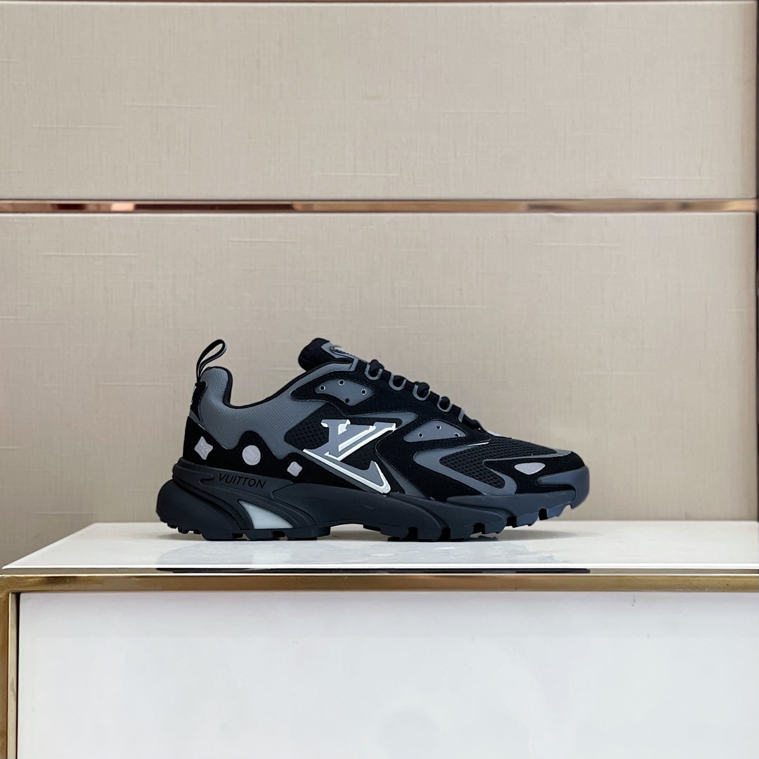 Louis Vuitton Runner Tatic Sneakers