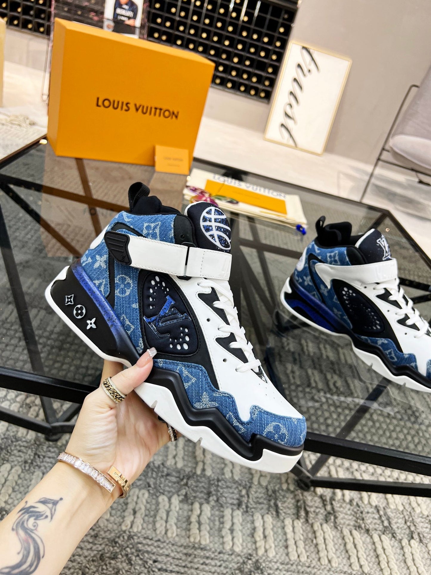 Louis Vuitton Trainer 2 Sneakers
