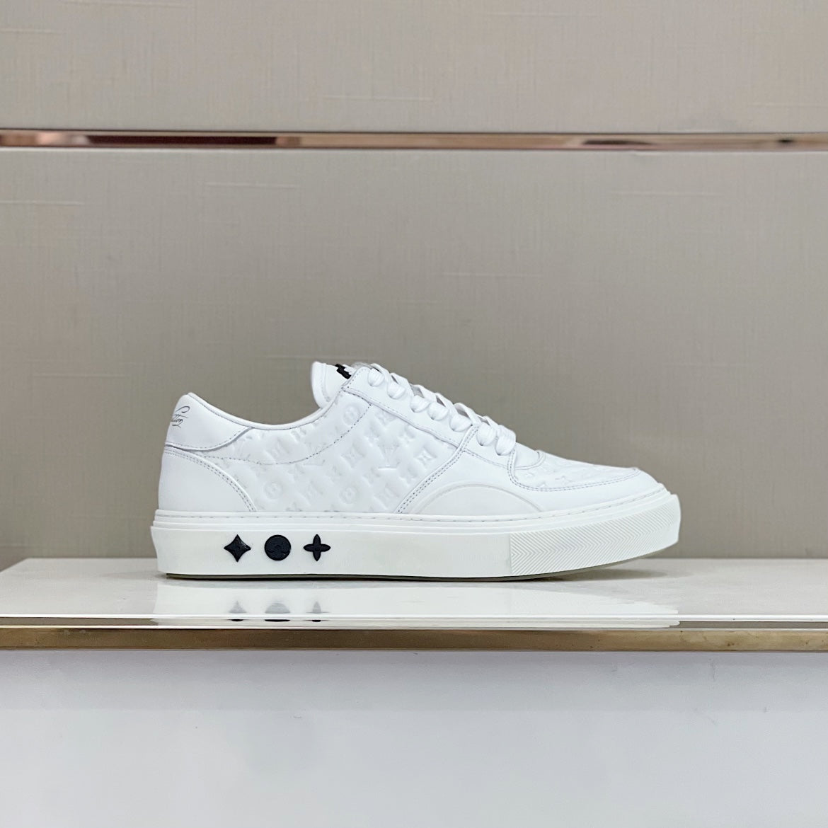 Louis Vuitton Ollie  Sneakers