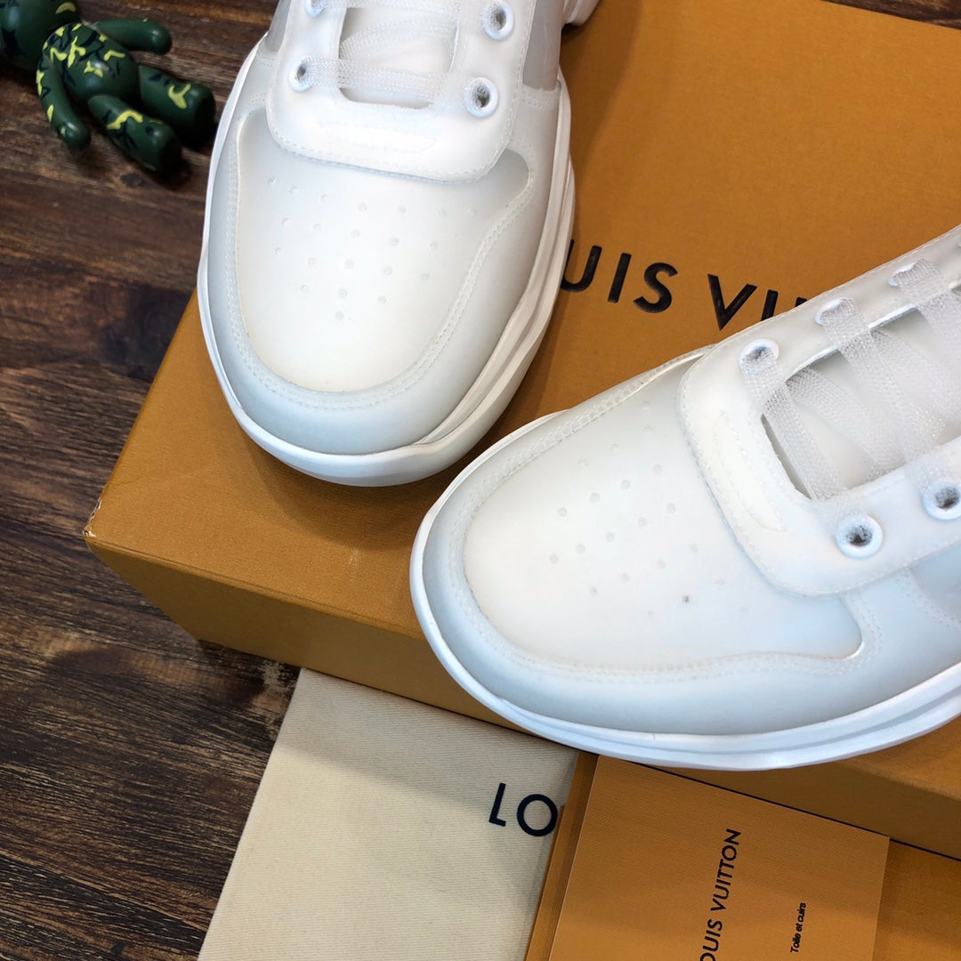 Louis Vuitton Millenium  Sneakers