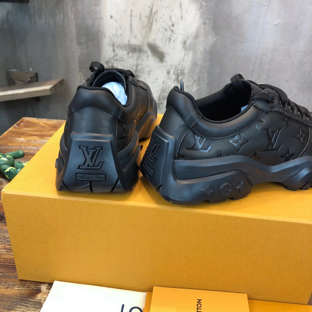 Louis Vuitton Millenium  Sneakers