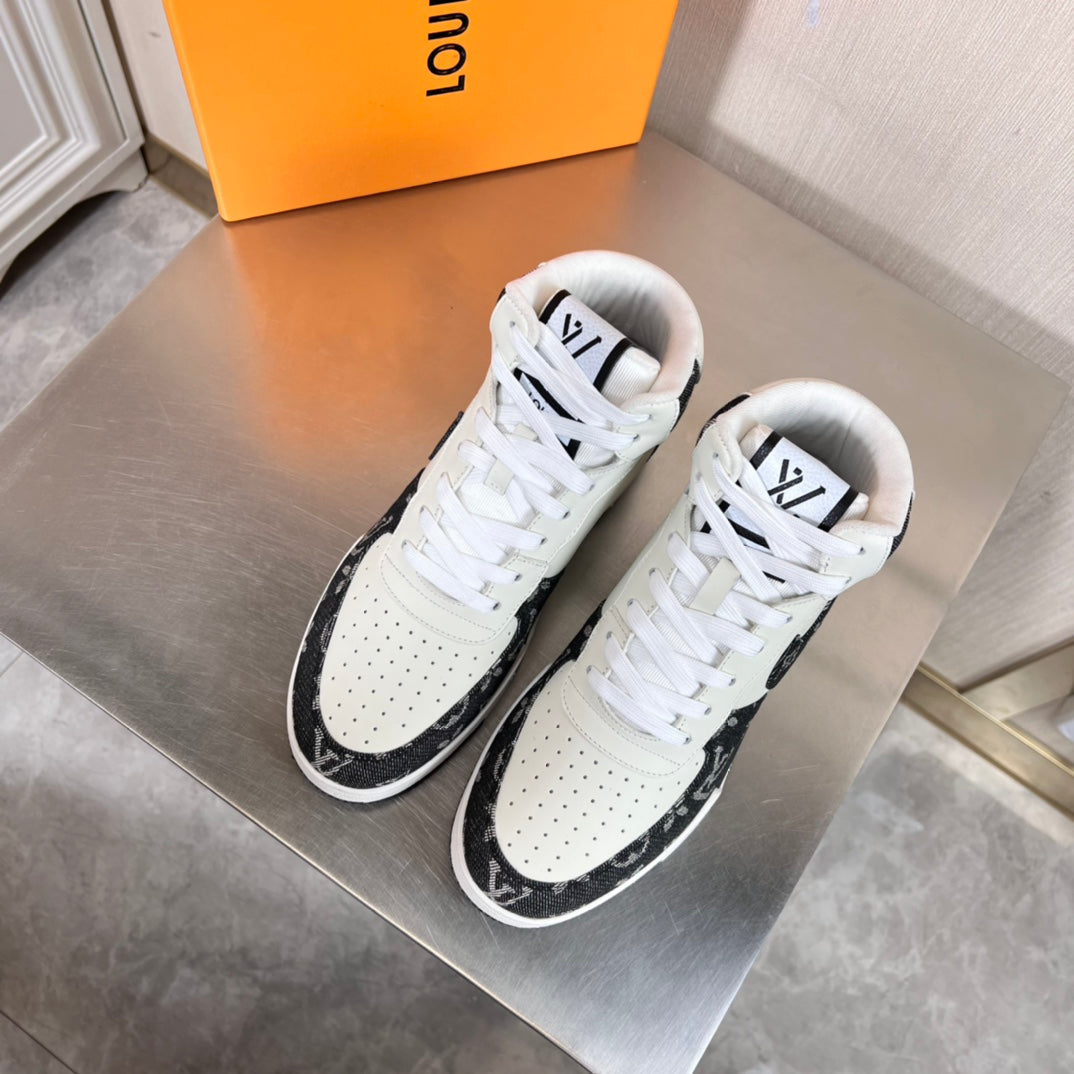 Louis Vuitton X Nike  Air Force Sneakers