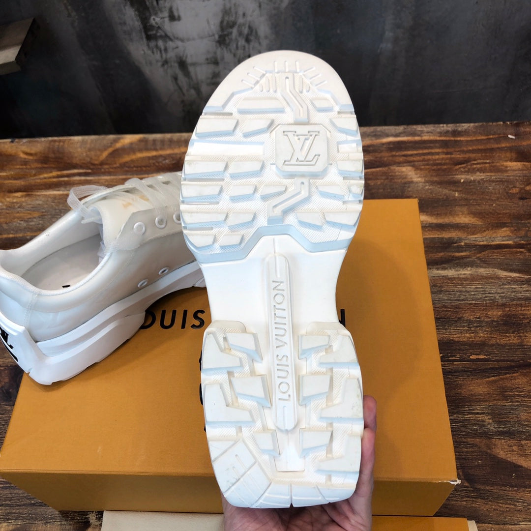 Louis Vuitton Millenium  Sneakers