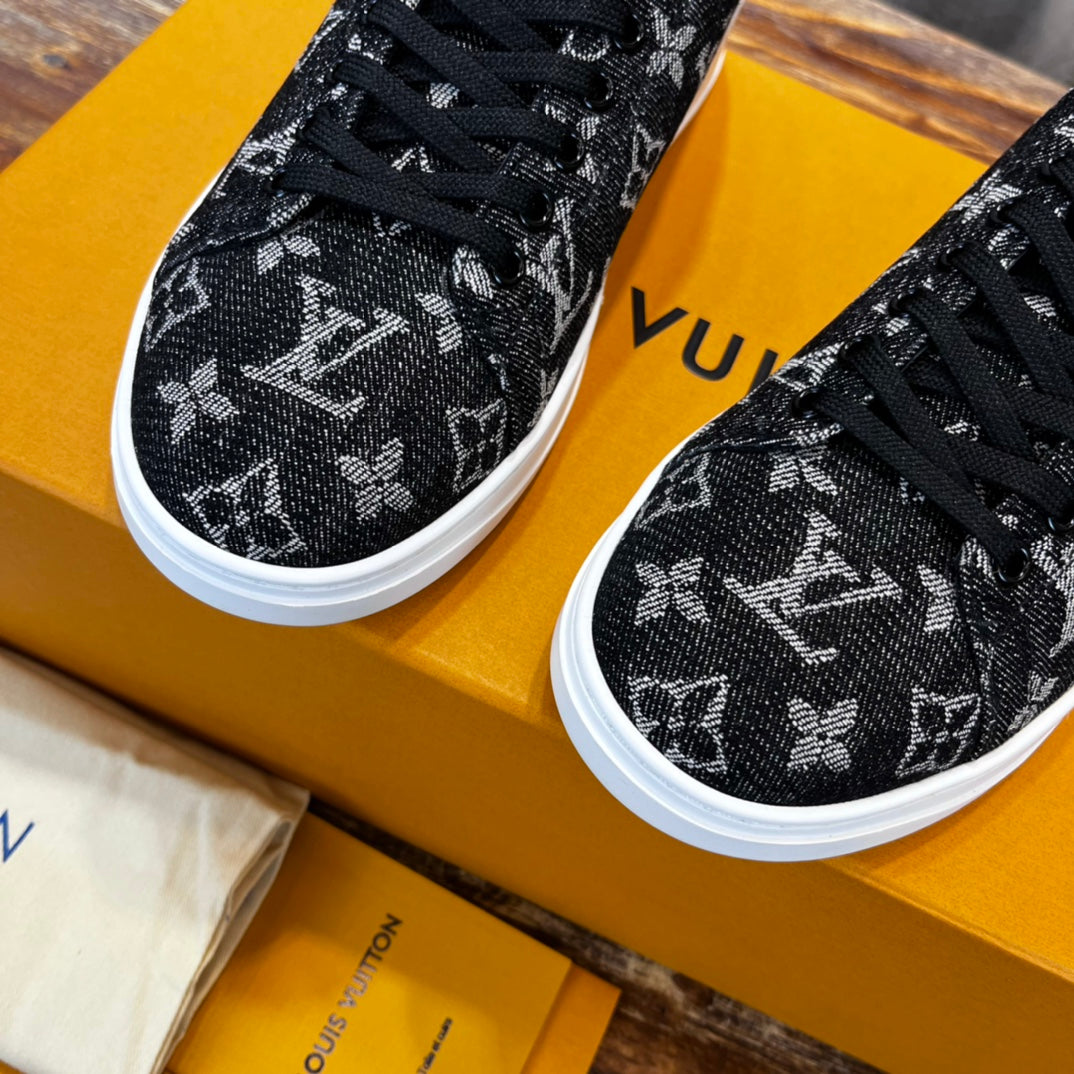 Louis Vuitton Resort Sneakers