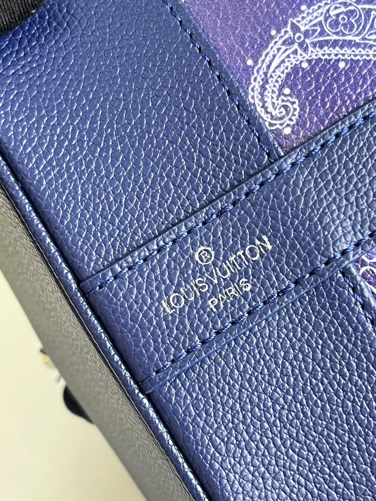 Louis Vuitton Randonee Messenger