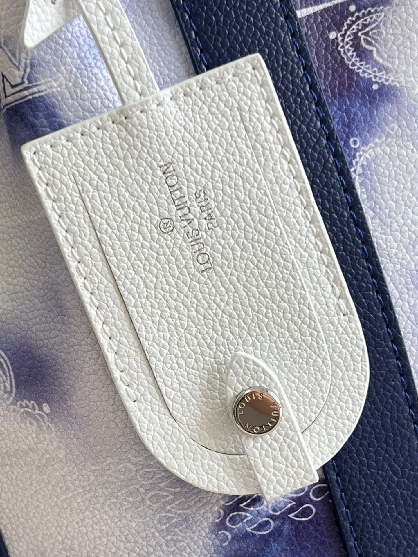 Louis Vuitton Randonee Messenger
