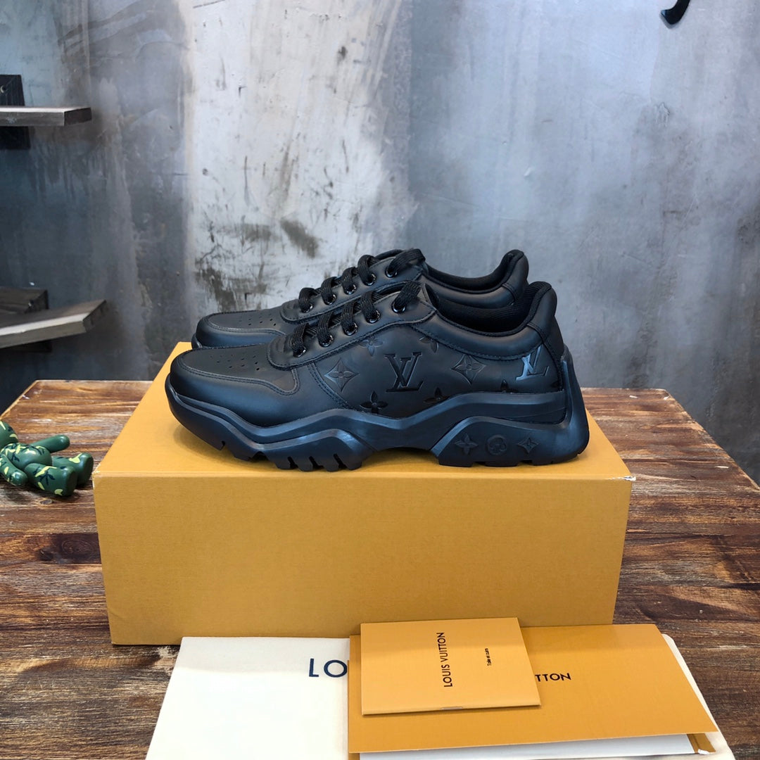 Louis Vuitton Millenium  Sneakers