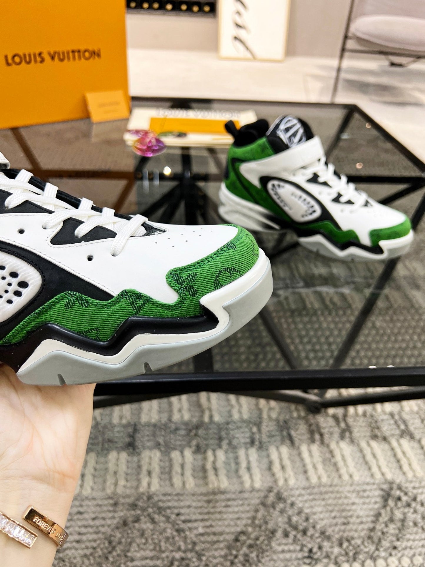 Louis Vuitton Trainer 2 Sneakers