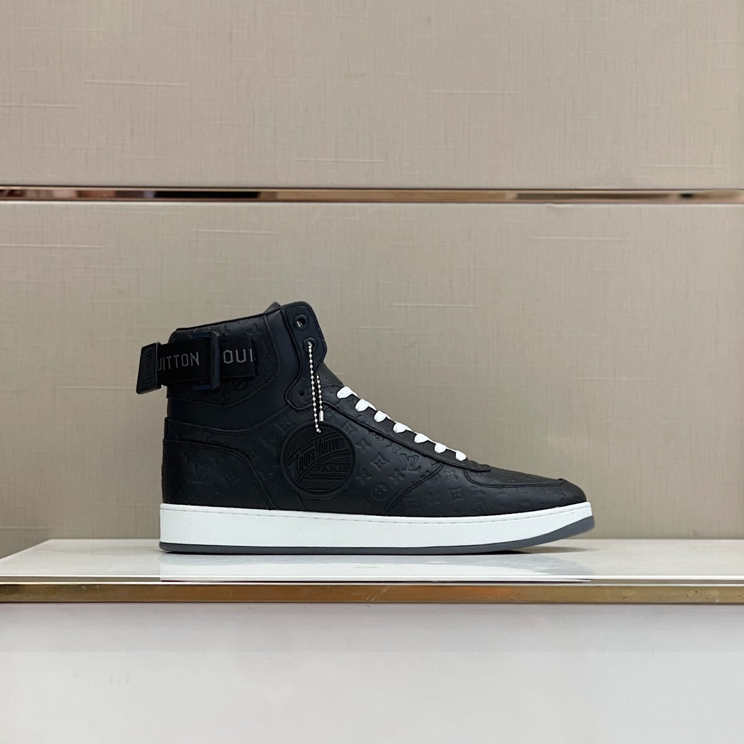 Louis Vuitton Rivoli Sneakers