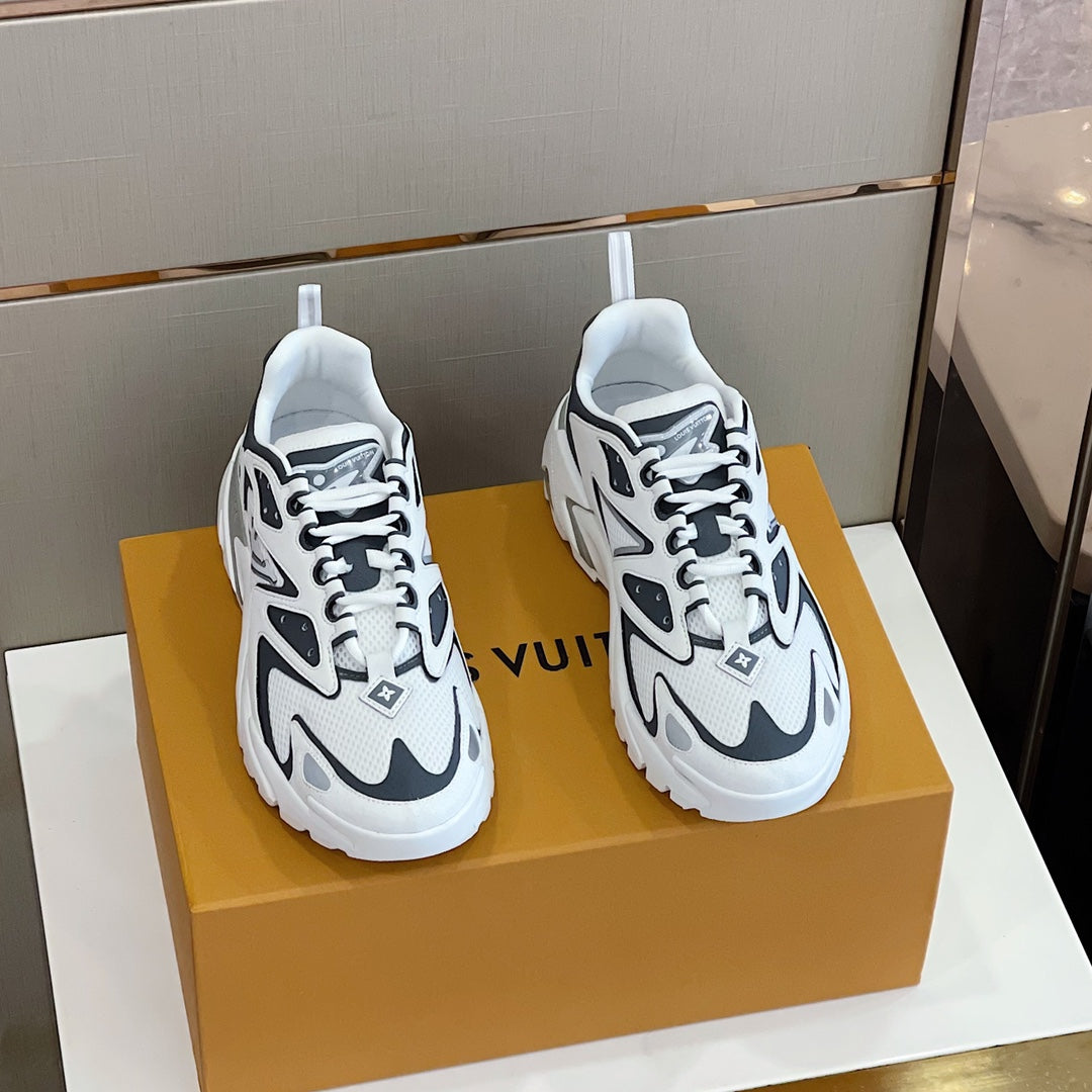 Louis Vuitton Runner Tatic Sneakers