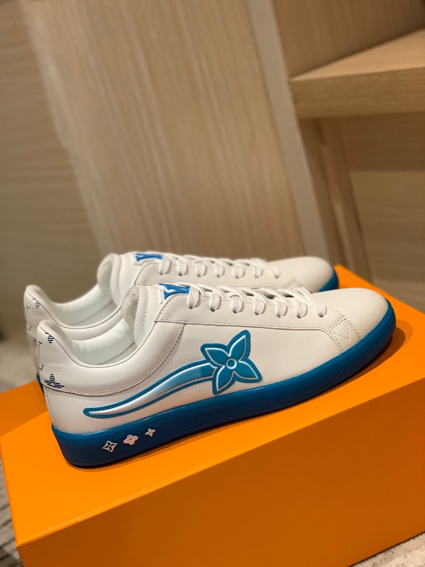 Louis Vuitton Luxembourg  Samothrace Sneakers