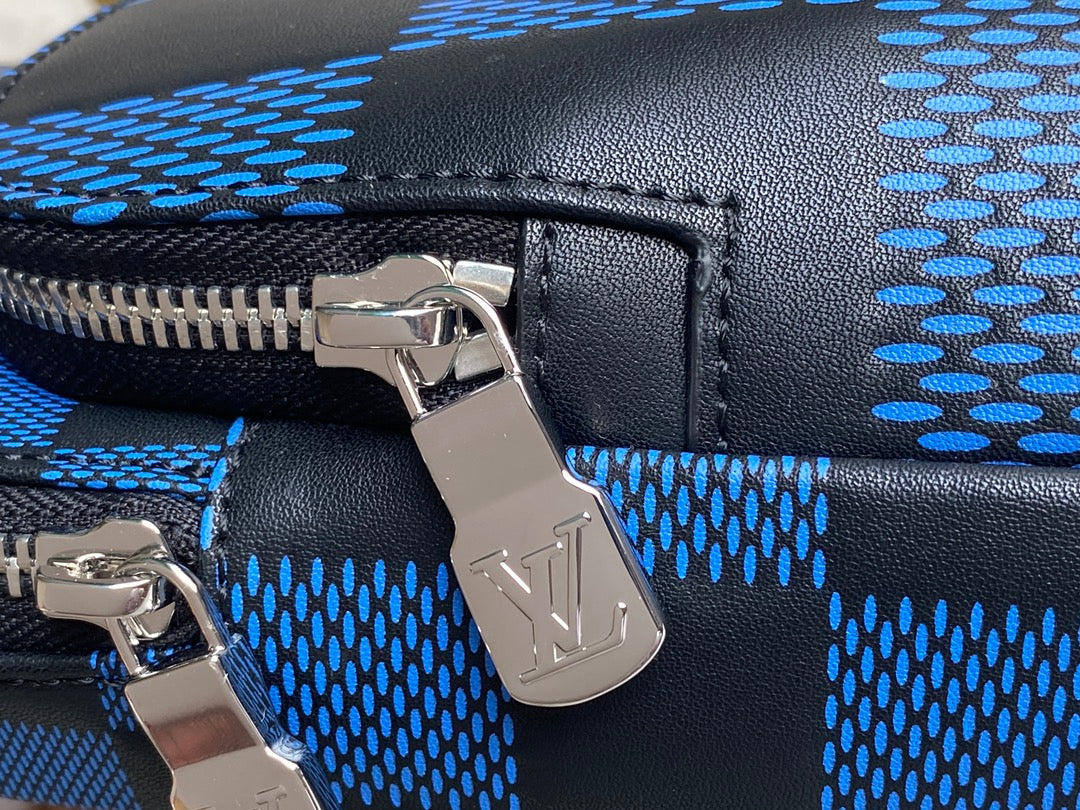 Louis Vuitton Avenue Sling Bag
