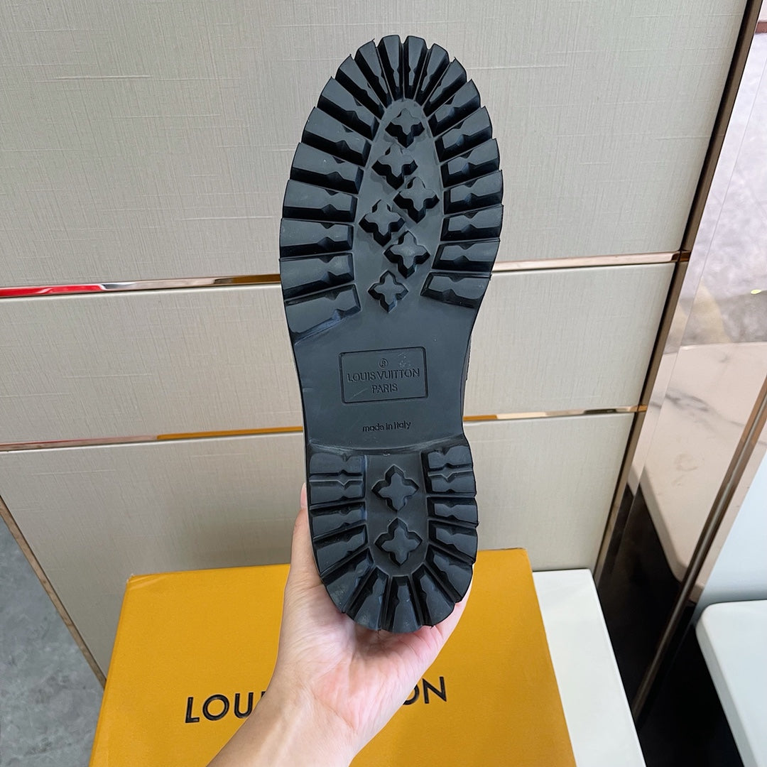 Louis Vuitton Major Loafer
