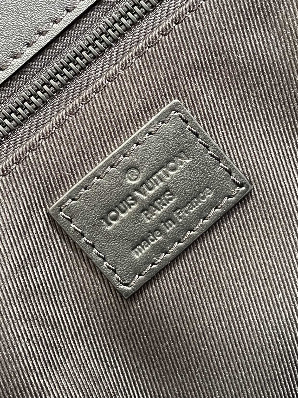 Louis Vuitton Robusto Briefcase