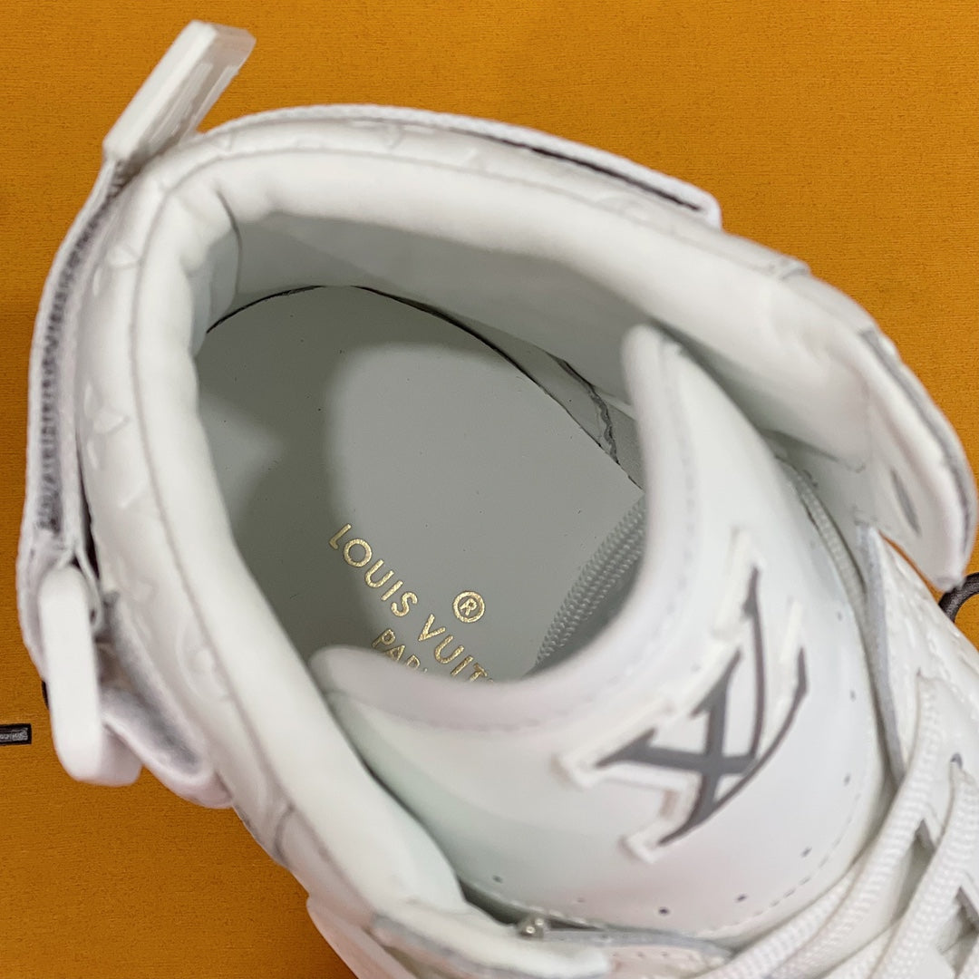 Louis Vuitton Rivoli Sneakers