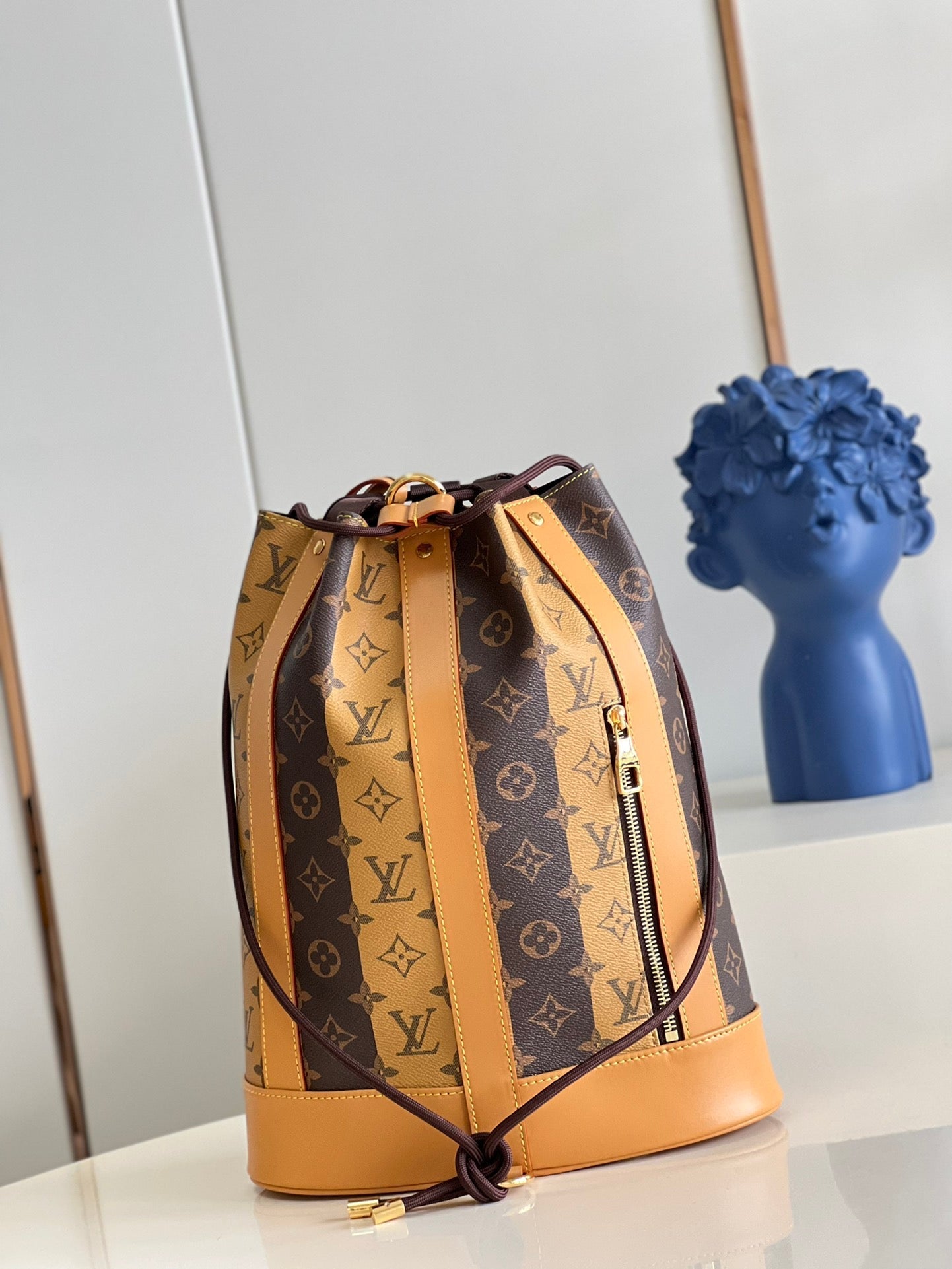 Louis Vuitton Randonee Messenger