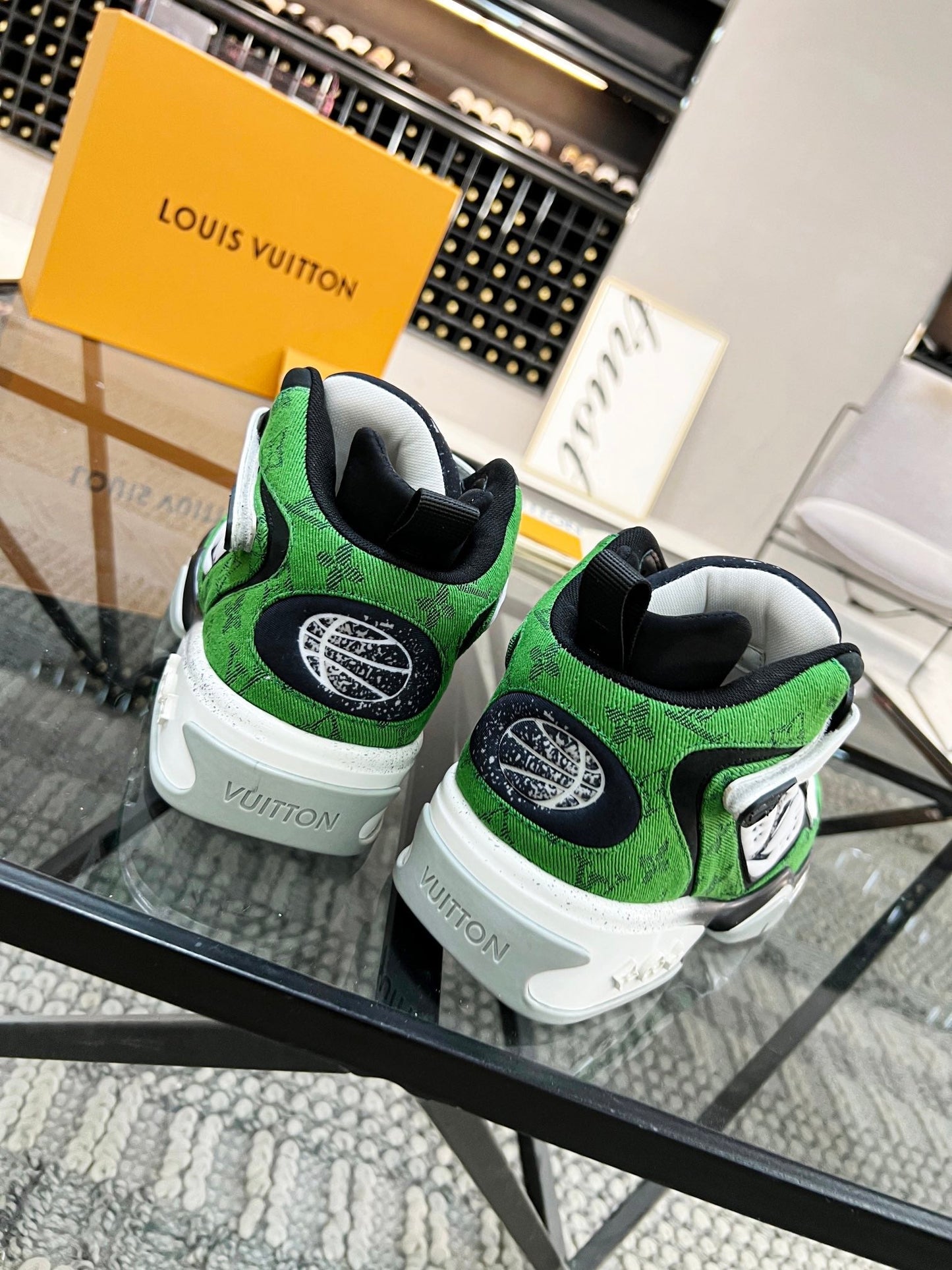 Louis Vuitton Trainer 2 Sneakers