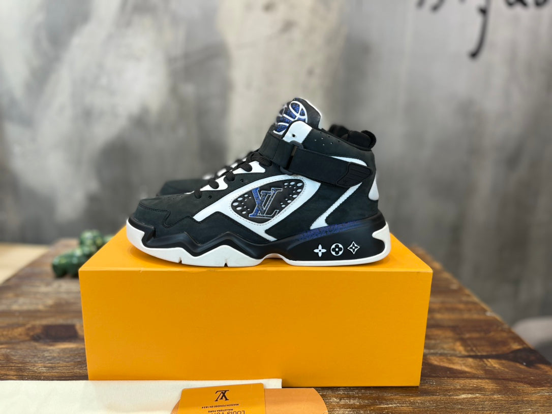Louis Vuitton Trainer 2 Sneakers