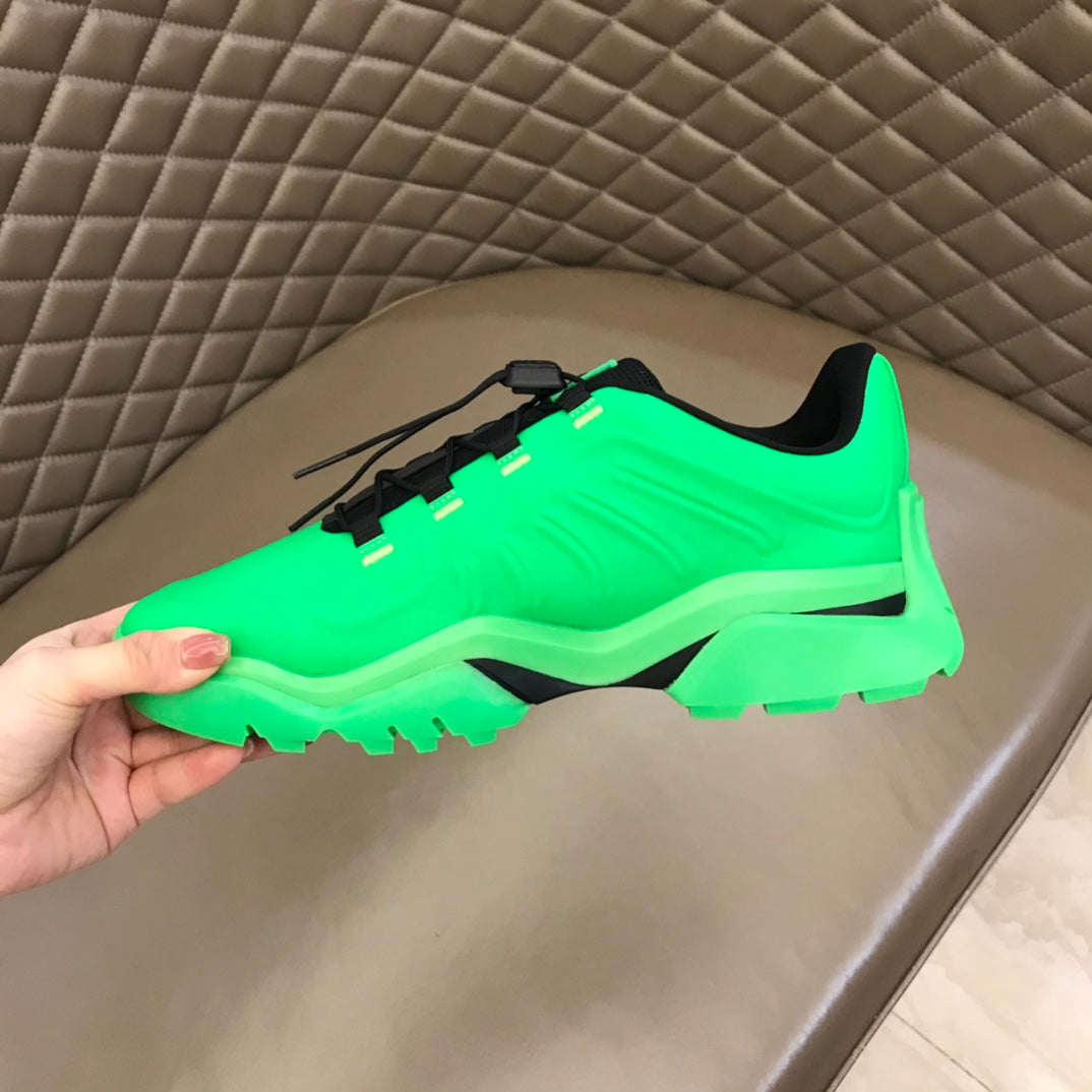 Louis Vuitton Millenium  Sneakers