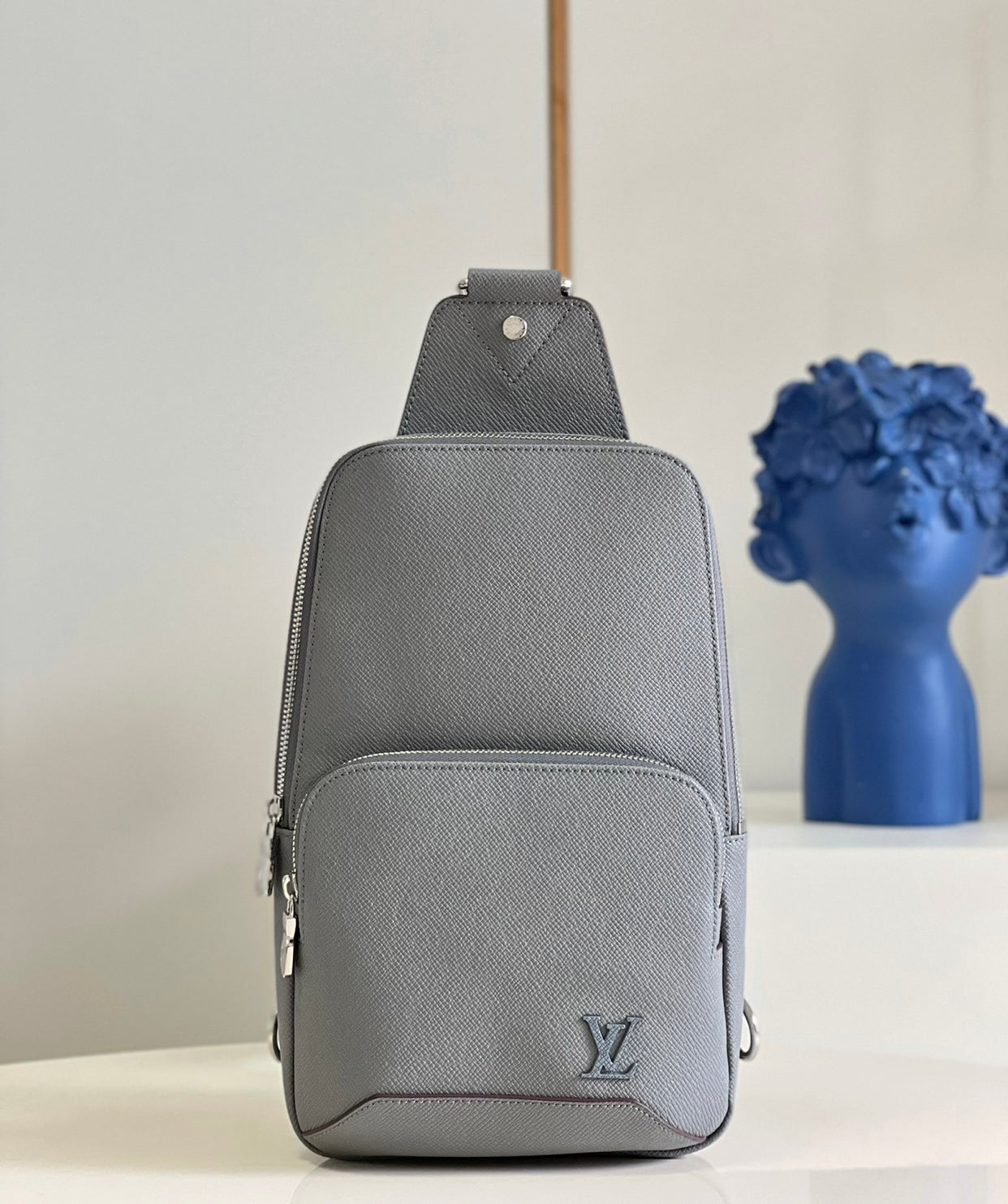 Louis Vuitton Avenue Sling Bag