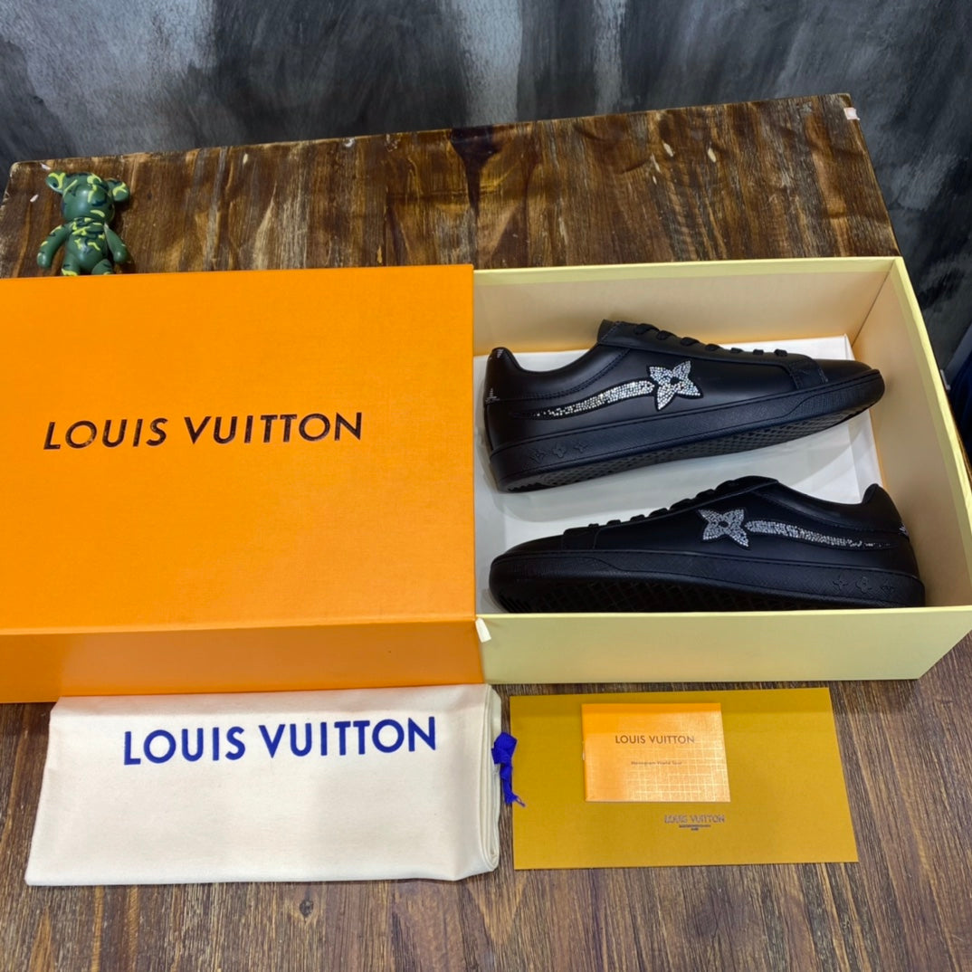 Louis Vuitton Luxembourg  Samothrace Sneakers