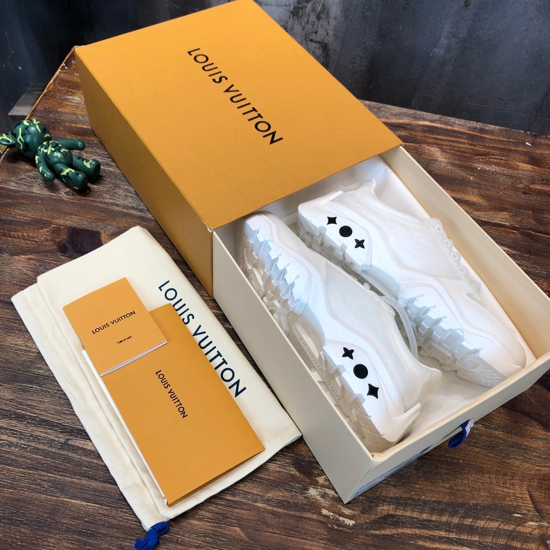 Louis Vuitton Millenium  Sneakers