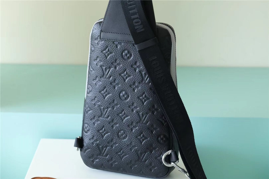 Louis Vuitton Avenue Sling Bag