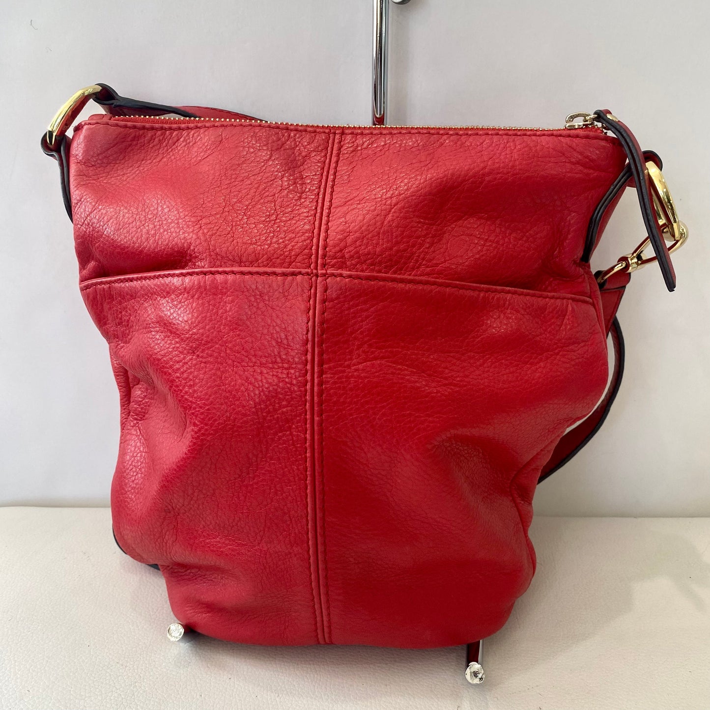 B.MAKOWSKY Leather Crossbody Bag Red