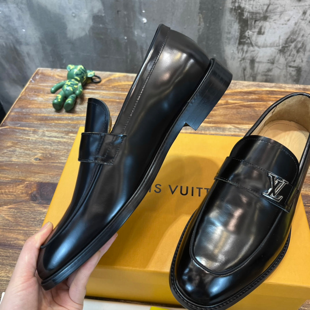 Louis Vuitton Loafer