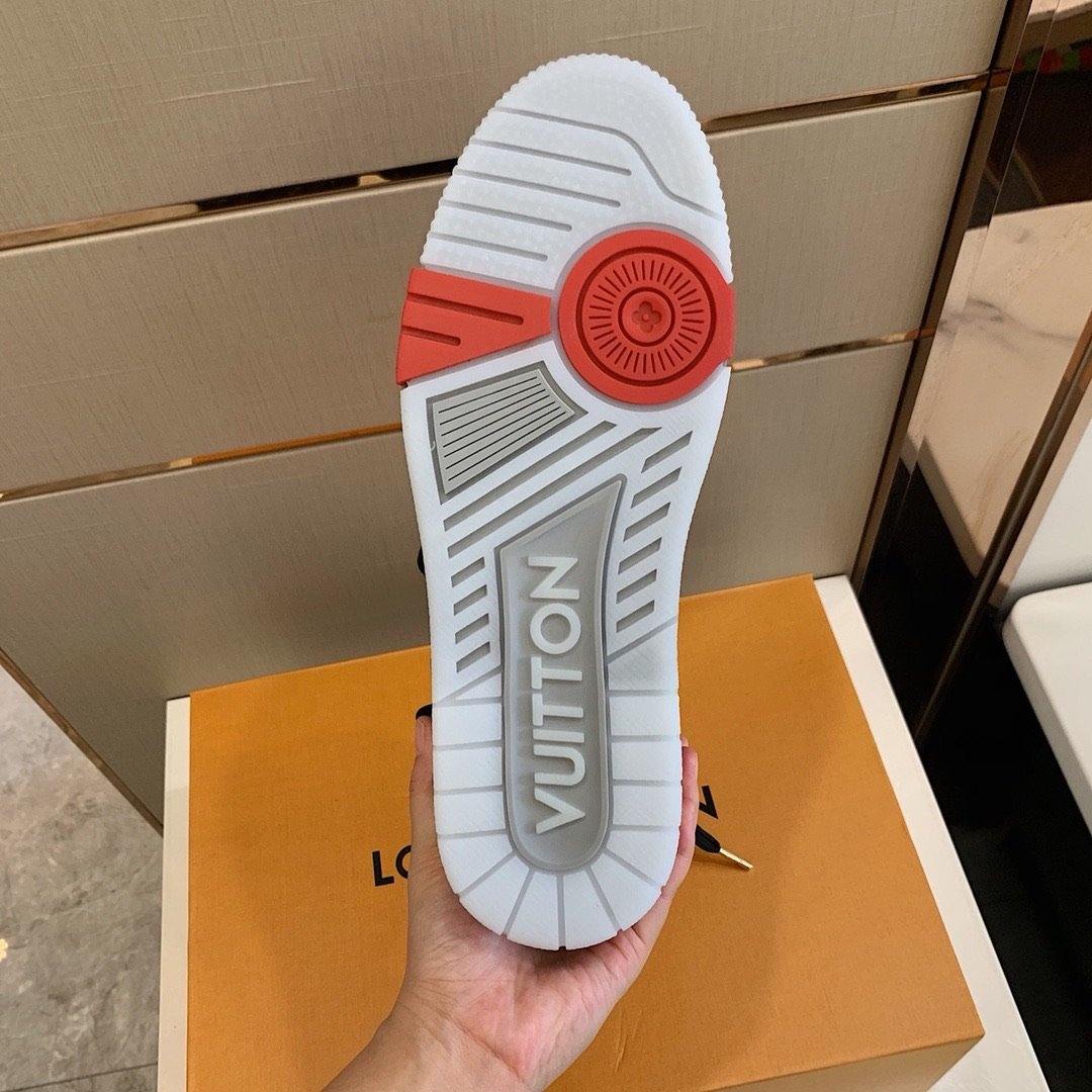 Louis Vuitton Trainer Sneaker