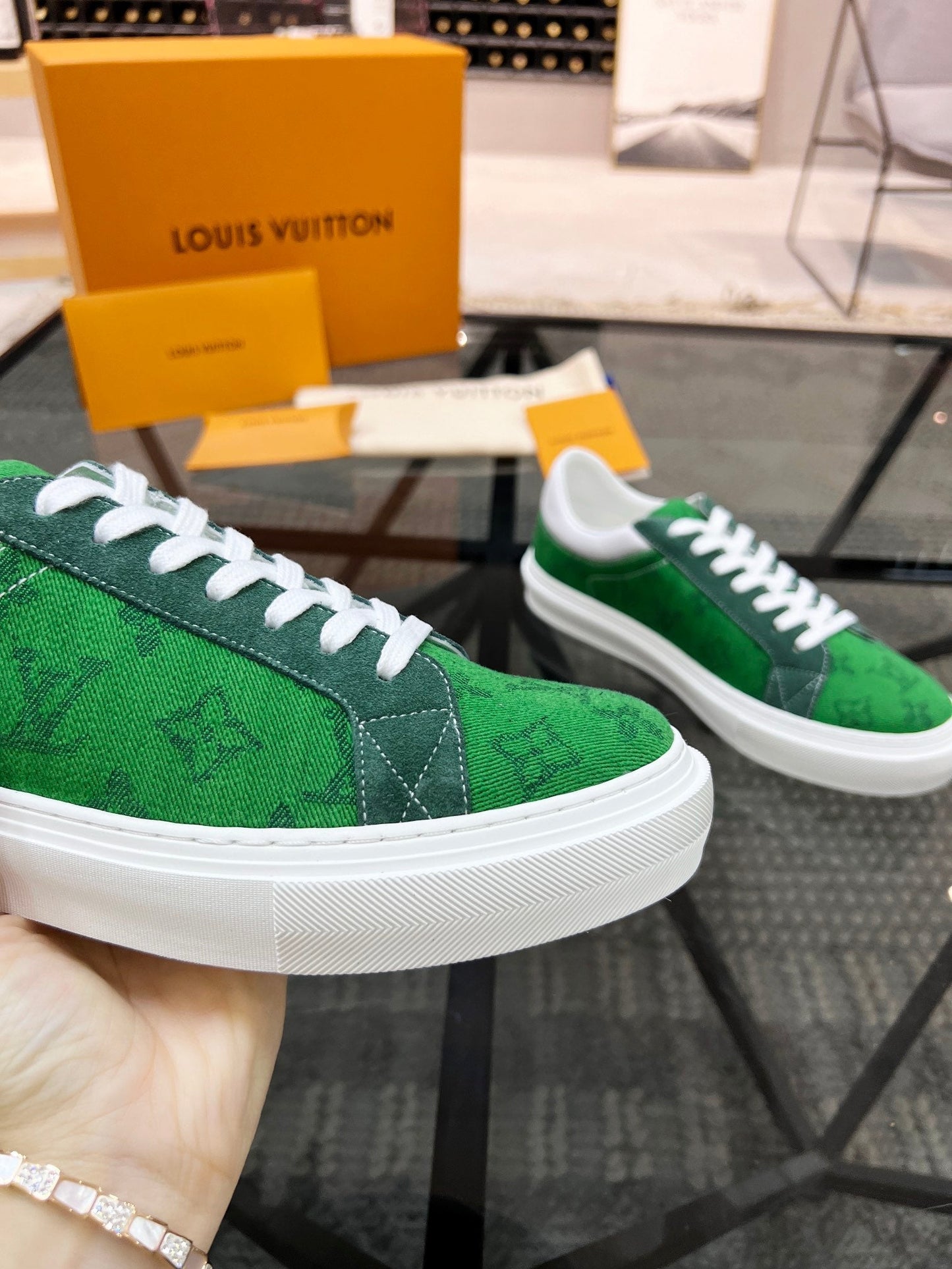 Louis Vuitton Ollie Sneakers