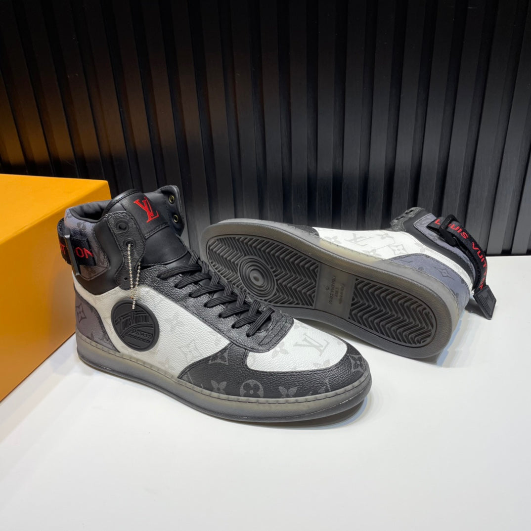 Louis Vuitton Rivoli Sneakers