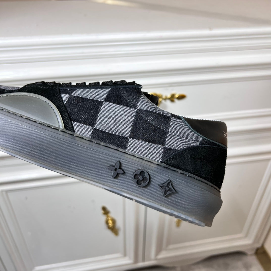 Louis Vuitton Ollie Sneakers