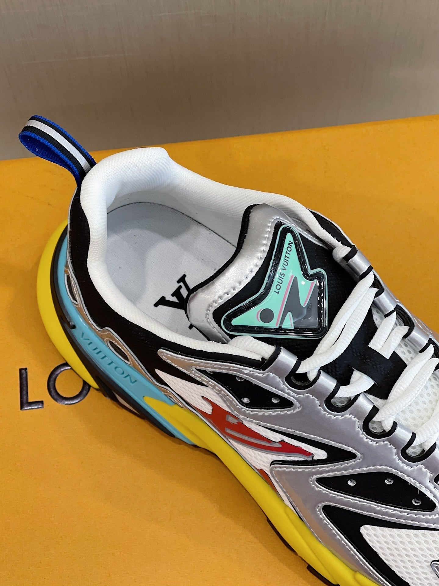 Louis Vuitton Runner Tatic Sneakers
