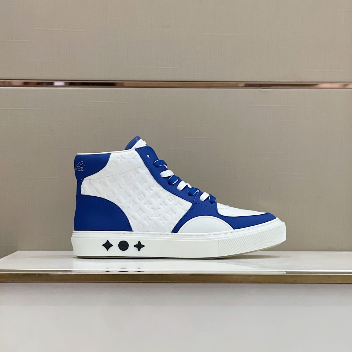 Louis Vuitton Ollie  Sneakers