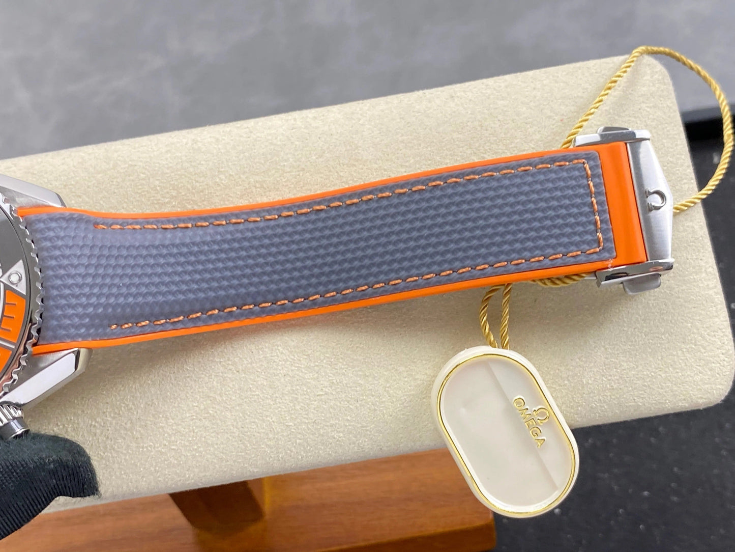 Omega Seamaster 46mm Dark Gray Dial Rubber Strap